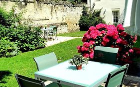 Apt Duplex Ou Plain Pied Tout Confort Plein Centre Ville Bayeux Proche Commerces, Restaurants, Avec Terrasse Privative Ou Jardin Commun Amenage Clos, Parking Gratuit A Proximite, Proche Plages Du Debarquement