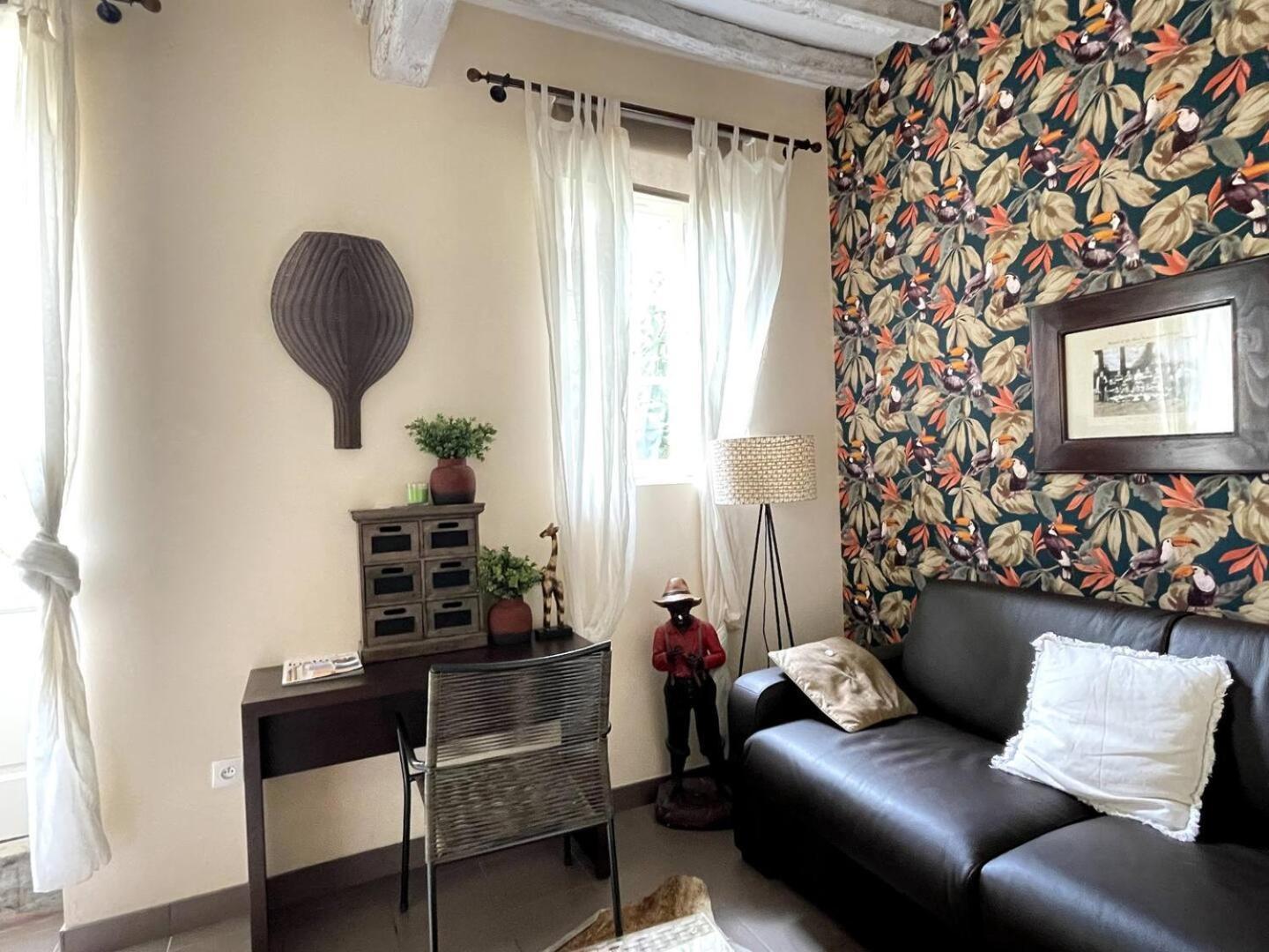 Apt Duplex Ou Plain Pied Tout Confort Plein Centre Ville Bayeux Proche Commerces, Restaurants, Avec Terrasse Privative Ou Jardin Commun Amenage Clos, Parking Gratuit A Proximite, Proche Plages Du Debarquement Eksteriør billede